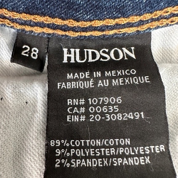 HUDSON Croxley Mid Thigh Medium Wash Denim Shorts Raw Hem Distressed Size 28 - Picture 9 of 10